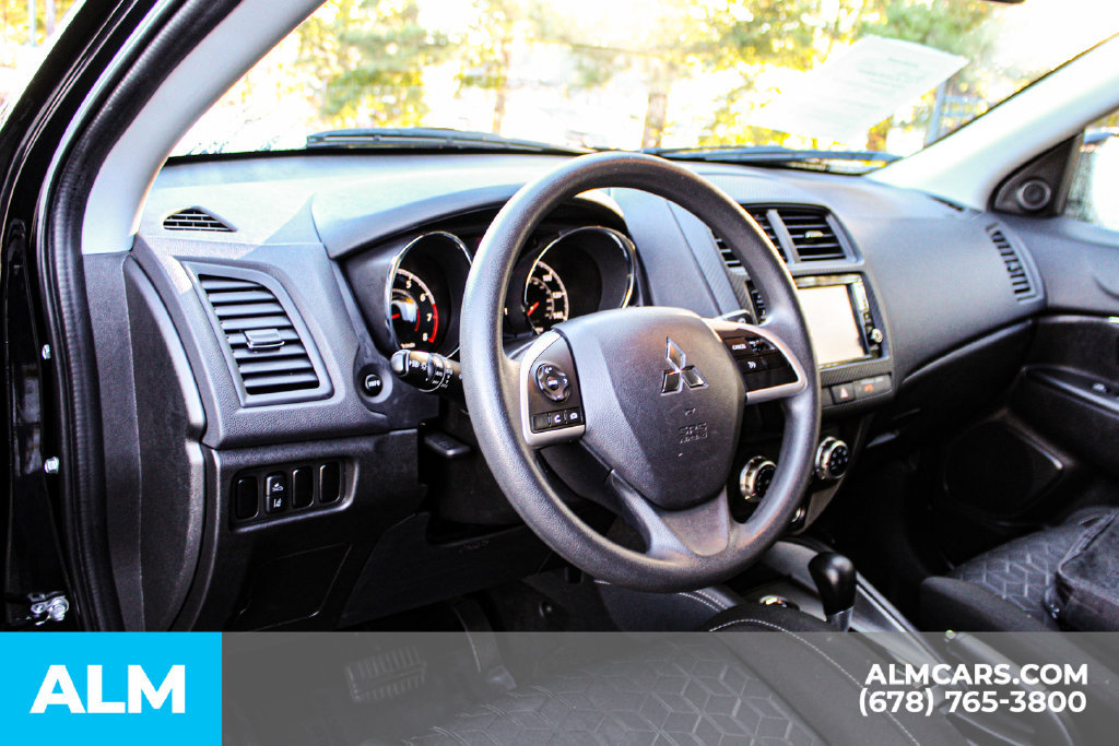 Used 2025 Mitsubishi Outlander Sport ES AWD/4WD image 20