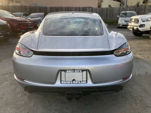 Used 2017 Porsche 718 Cayman S image 4