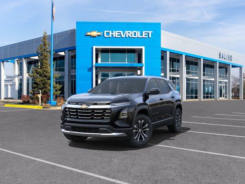 New 2026 Chevrolet Equinox LT w/ Convenience Package II image 32