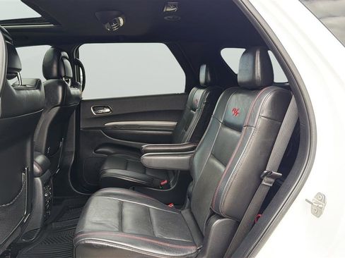 Used 2018 Dodge Durango R/T w/ Technology Group image 18