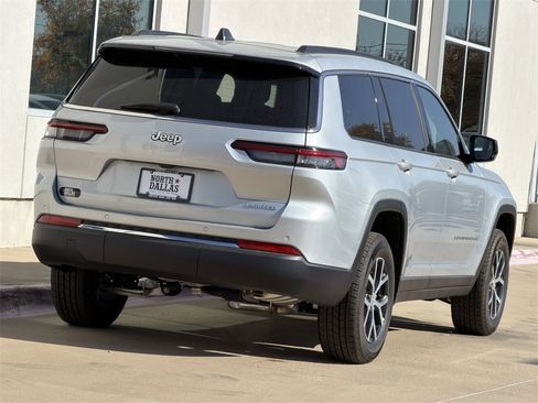 New 2025 Jeep Grand Cherokee L Limited image 4