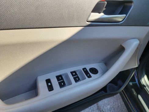 Used 2018 Hyundai Sonata ECO image 12