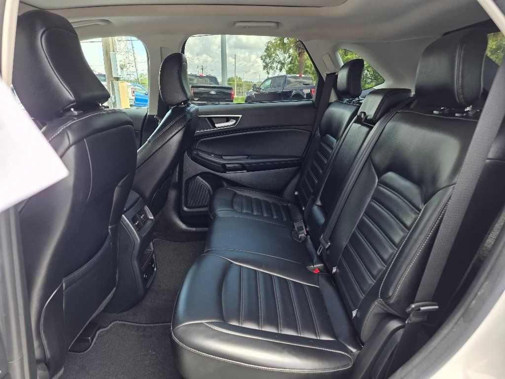 Certified 2024 Ford Edge SEL w/ Convenience Package AWD/4WD image 17