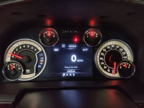Used 2016 RAM 1500 Big Horn RWD image 23