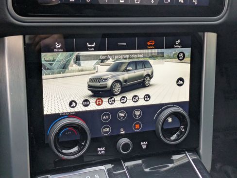 Used 2019 Land Rover Range Rover Supercharged image 25