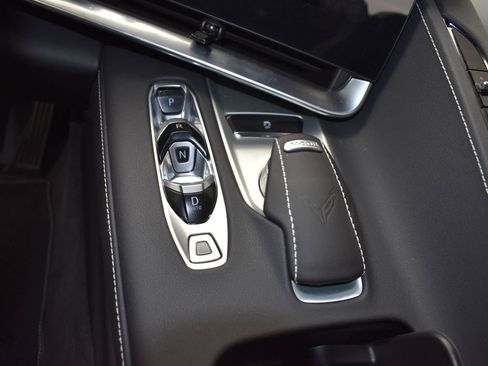 Used 2025 Chevrolet Corvette Stingray Coupe w/ 1LT image 15