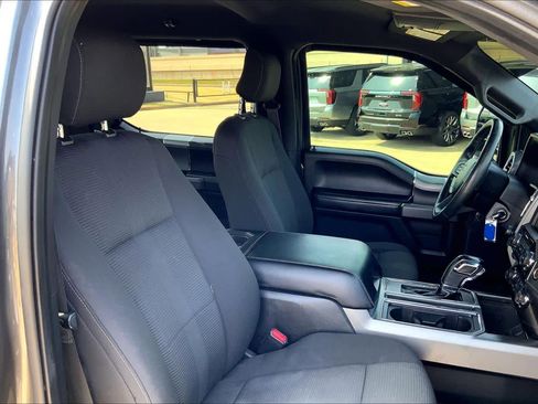 Used 2015 Ford F150 XLT w/ Equipment Group 302A Luxury image 9