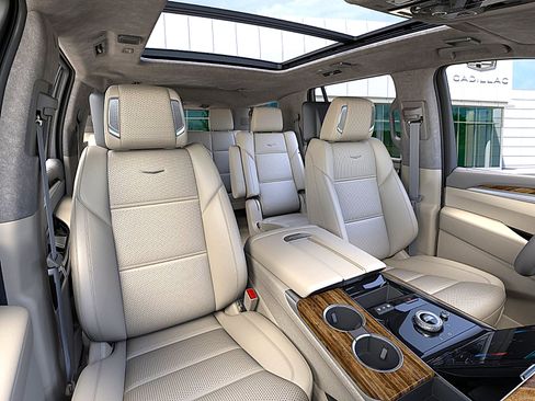 New 2026 Cadillac Escalade Platinum Sport w/ LPO, Floor Liner Package AWD/4WD image 16