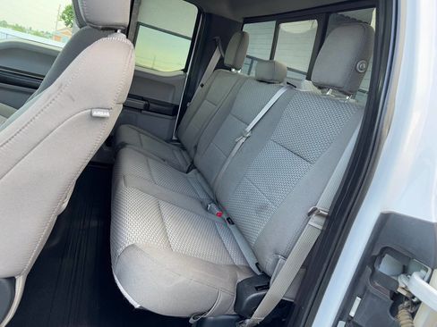 Used 2019 Ford F150 XLT w/ Equipment Group 301A Mid AWD/4WD image 9