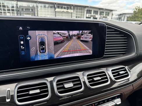 Used 2025 Mercedes-Benz GLE 350 4MATIC image 20