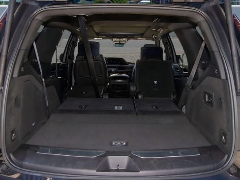 Used 2023 Cadillac Escalade Sport AWD/4WD image 10