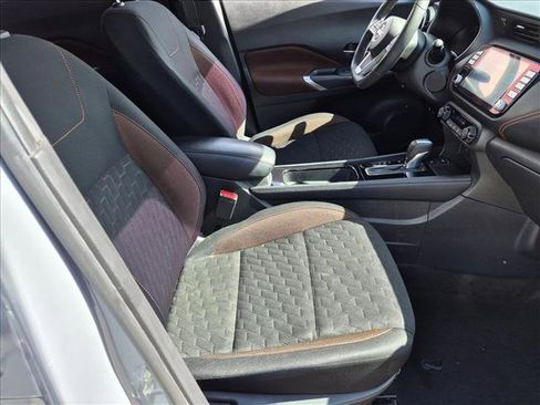 Used 2022 Nissan Kicks SR FWD image 18