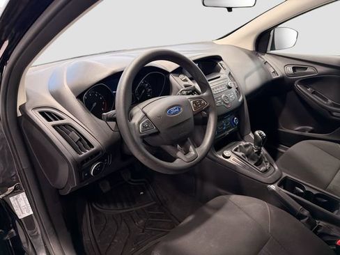 Used 2015 Ford Focus S image 8