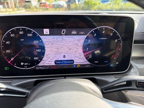 Used 2024 Mercedes-Benz CLE 300 4MATIC Cabriolet image 23