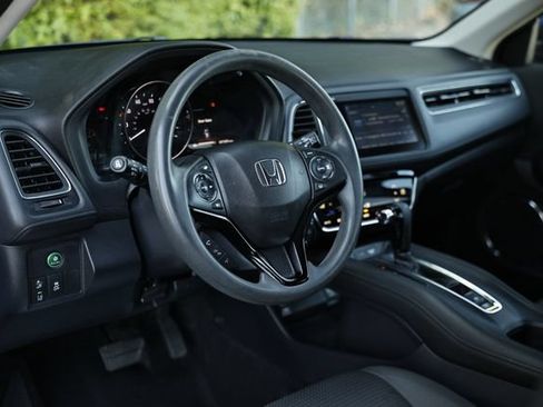 Used 2021 Honda HR-V EX image 18