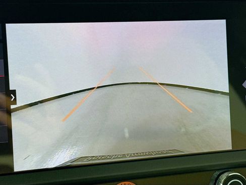 New 2026 Porsche Macan image 20