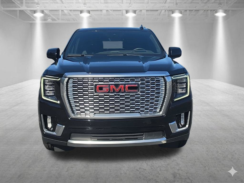 Used 2023 GMC Yukon XL Denali w/ Denali Reserve Package AWD/4WD image 12