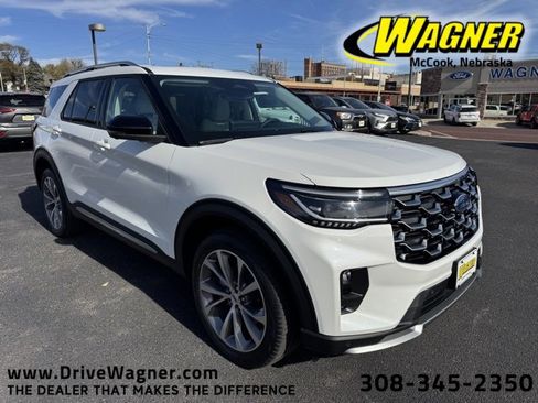 Used 2025 Ford Explorer Platinum w/ Ultimate Package image 1