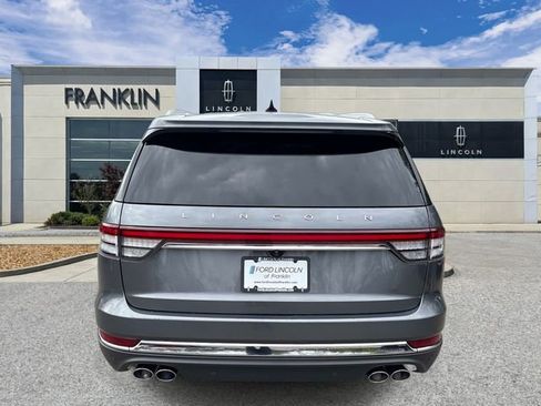 Certified 2023 Lincoln Aviator Reserve AWD/4WD image 6