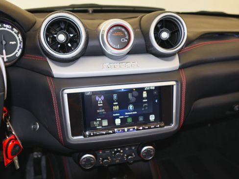 Used 2017 Ferrari California T image 29