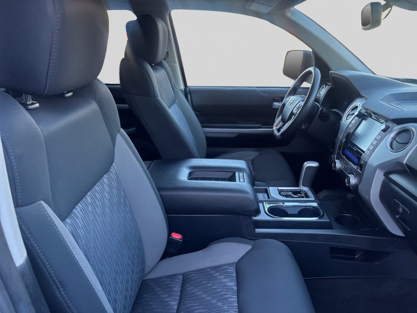 Used 2020 Toyota Tundra 4x4 CrewMax image 20