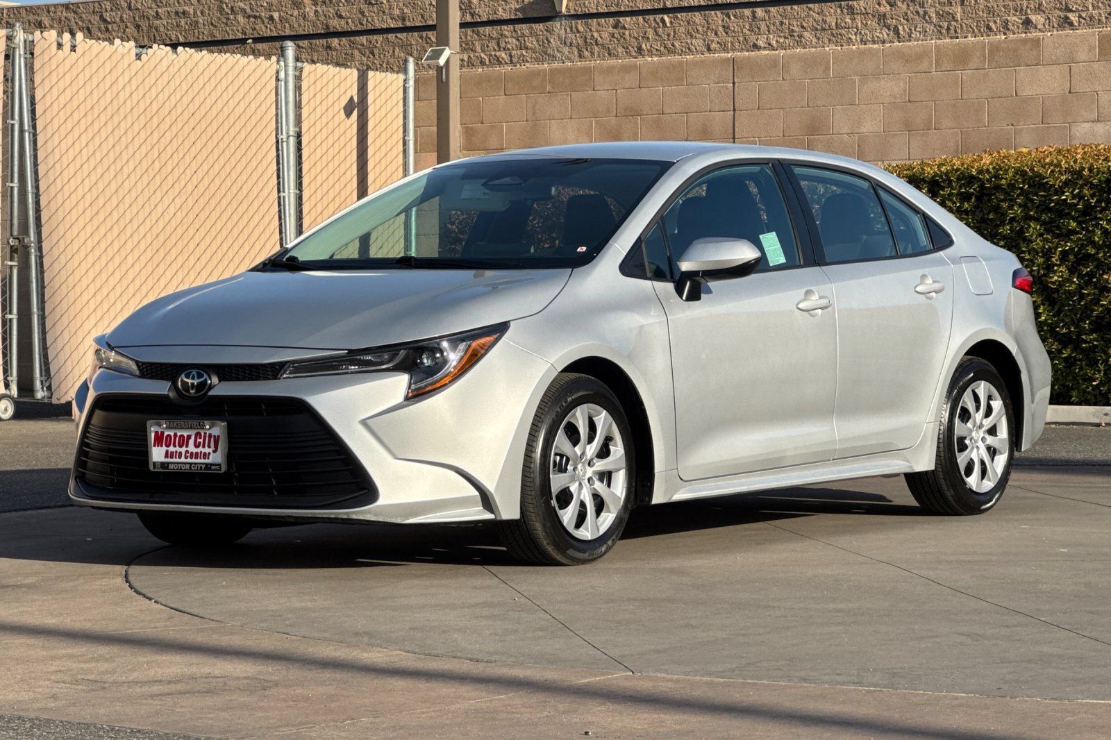 Used 2026 Toyota Corolla LE FWD image 8
