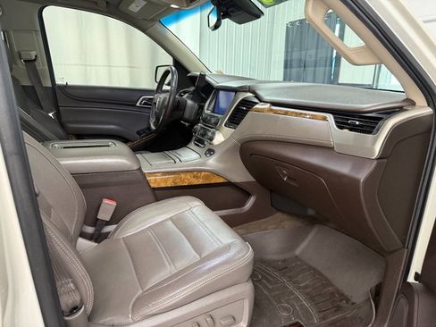 Used 2015 GMC Yukon Denali w/ Open Road Package AWD/4WD image 13