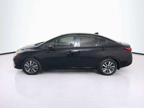 Used 2024 Nissan Versa SV w/ Trunk Package FWD image 4