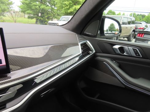 Used 2026 BMW X5 M60i AWD/4WD image 26