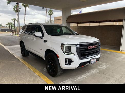 Certified 2022 GMC Yukon AT4 AWD/4WD image 3