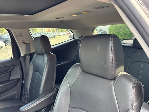 Used 2014 Chevrolet Traverse LT AWD/4WD image 12