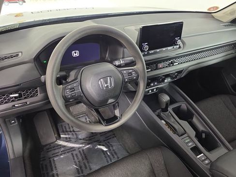 Used 2024 Honda Accord EX image 19