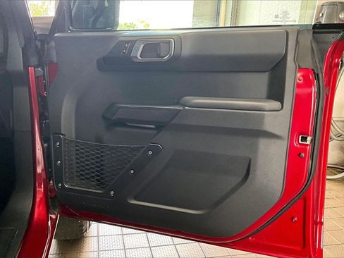 Used 2025 Ford Bronco Big Bend image 24