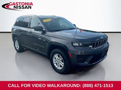 Used 2023 Jeep Grand Cherokee Laredo