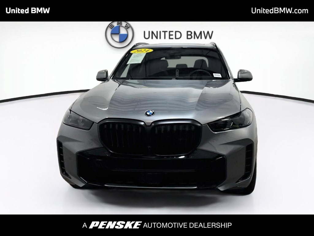 Used 2024 BMW X5 xDrive40i w/ M Sport Package AWD/4WD image 2