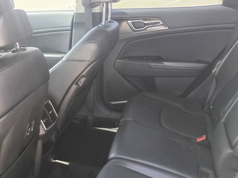 Used 2023 Kia Sportage EX FWD image 22