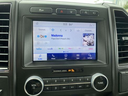 Used 2021 Ford Expedition Limited RWD image 25