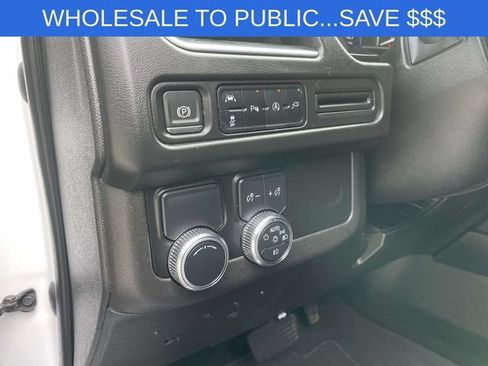 Used 2021 GMC Yukon SLT RWD image 23