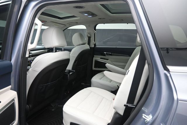 Used 2025 Kia Telluride SX Prestige AWD/4WD image 24