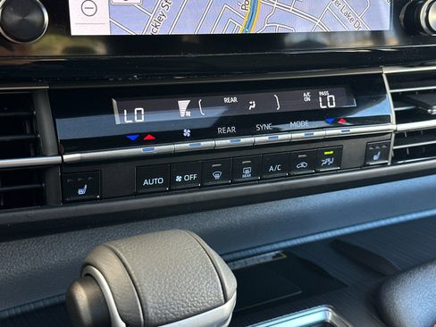 Used 2024 Toyota Sienna XSE w/ XSE Plus Package image 25