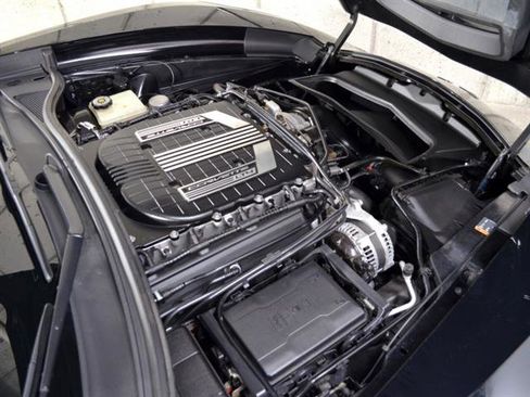 Used 2016 Chevrolet Corvette Z06 w/ 3LZ Preferred Equipment Group image 22