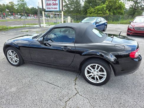 Used 2012 MAZDA MX-5 Miata Sport w/ Convenience Pkg RWD image 3