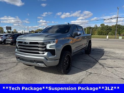 Used 2024 Chevrolet Silverado 1500 High Country w/ Technology Package image 6