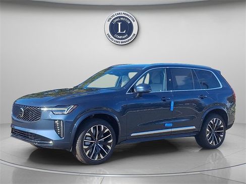 New 2026 Volvo XC90 B6 Plus w/ Protection Package Premier image 2