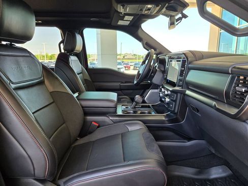 Used 2025 Ford F150 Raptor AWD/4WD image 27