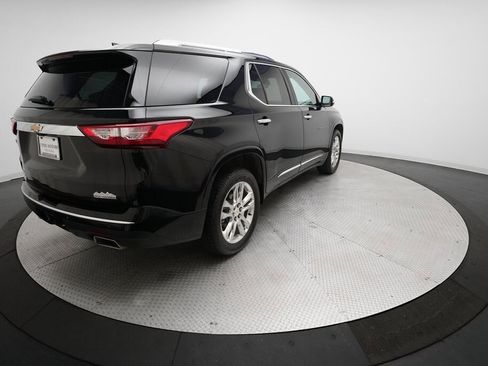 Used 2018 Chevrolet Traverse High Country image 38