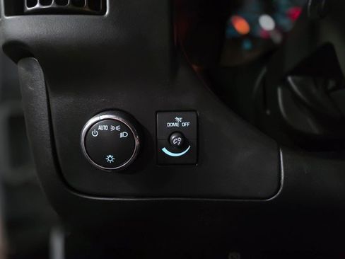 Used 2019 Chevrolet Express 3500 LS image 25