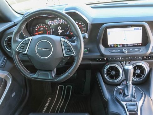 Used 2020 Chevrolet Camaro LT image 16