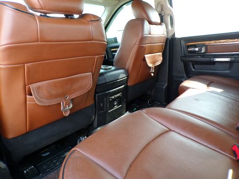 Used 2013 RAM 2500 Longhorn w/ Convenience Group AWD/4WD image 11
