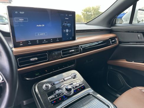 Certified 2023 Lincoln Nautilus Reserve w/ Class II Trailer Tow Package image 14